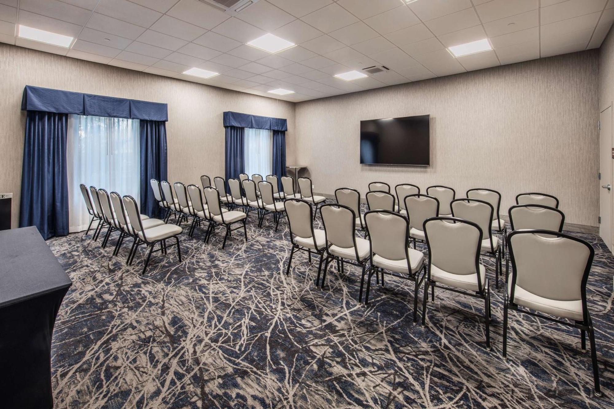 Doubletree By Hilton Monroe Township Cranbury Ξενοδοχείο Rossmoor Εξωτερικό φωτογραφία